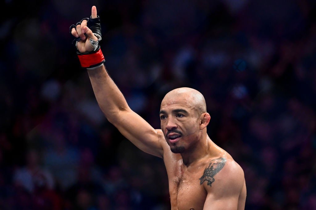 Jose Aldo förbereder comeback i UFC 307 mot Mario Bautista