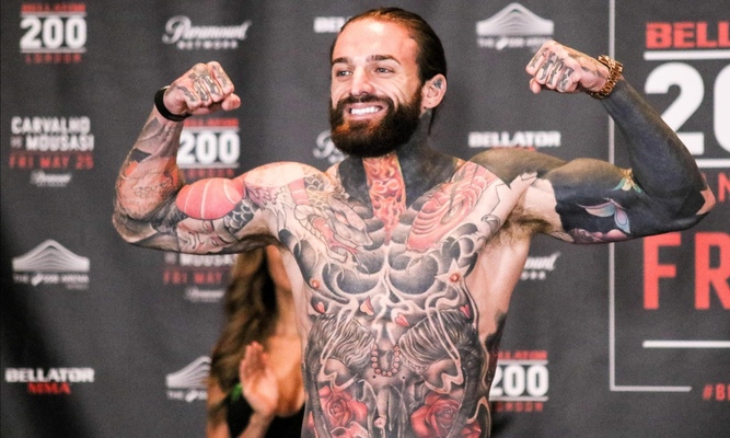 Aaron Chalmers skriver kontrakt med BKFC – debutdatum ej klart