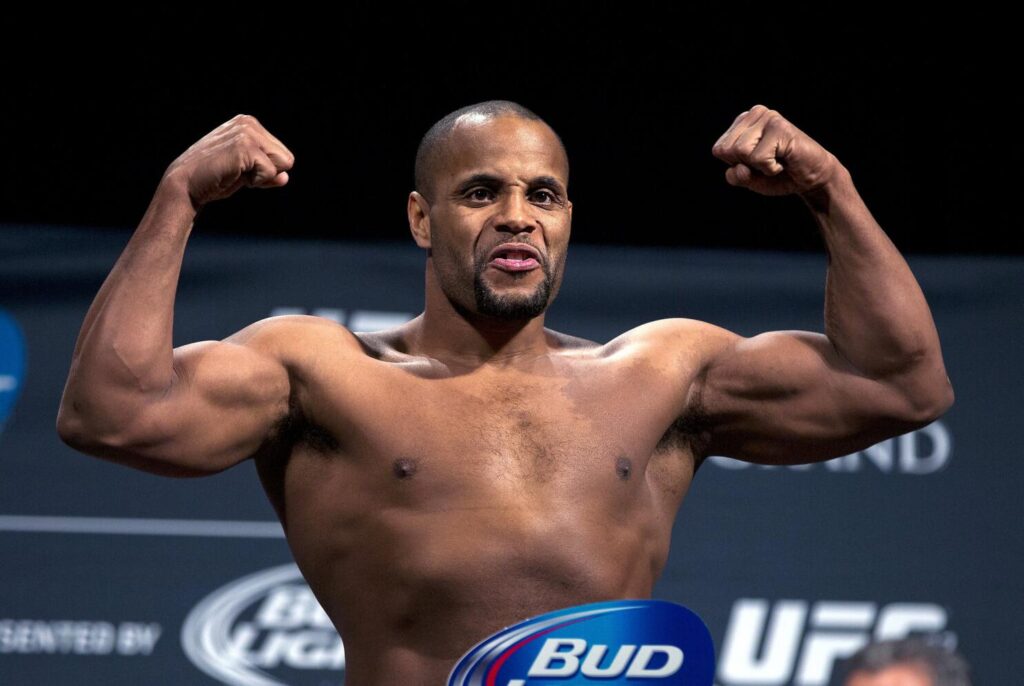 Daniel Cormier tvivlar på Jorge Masvidals comeback till UFC